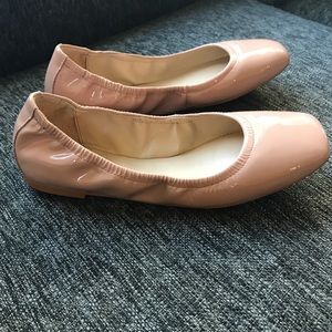 VINCE CAMUTO Brindin nude ballet flats slip on 7